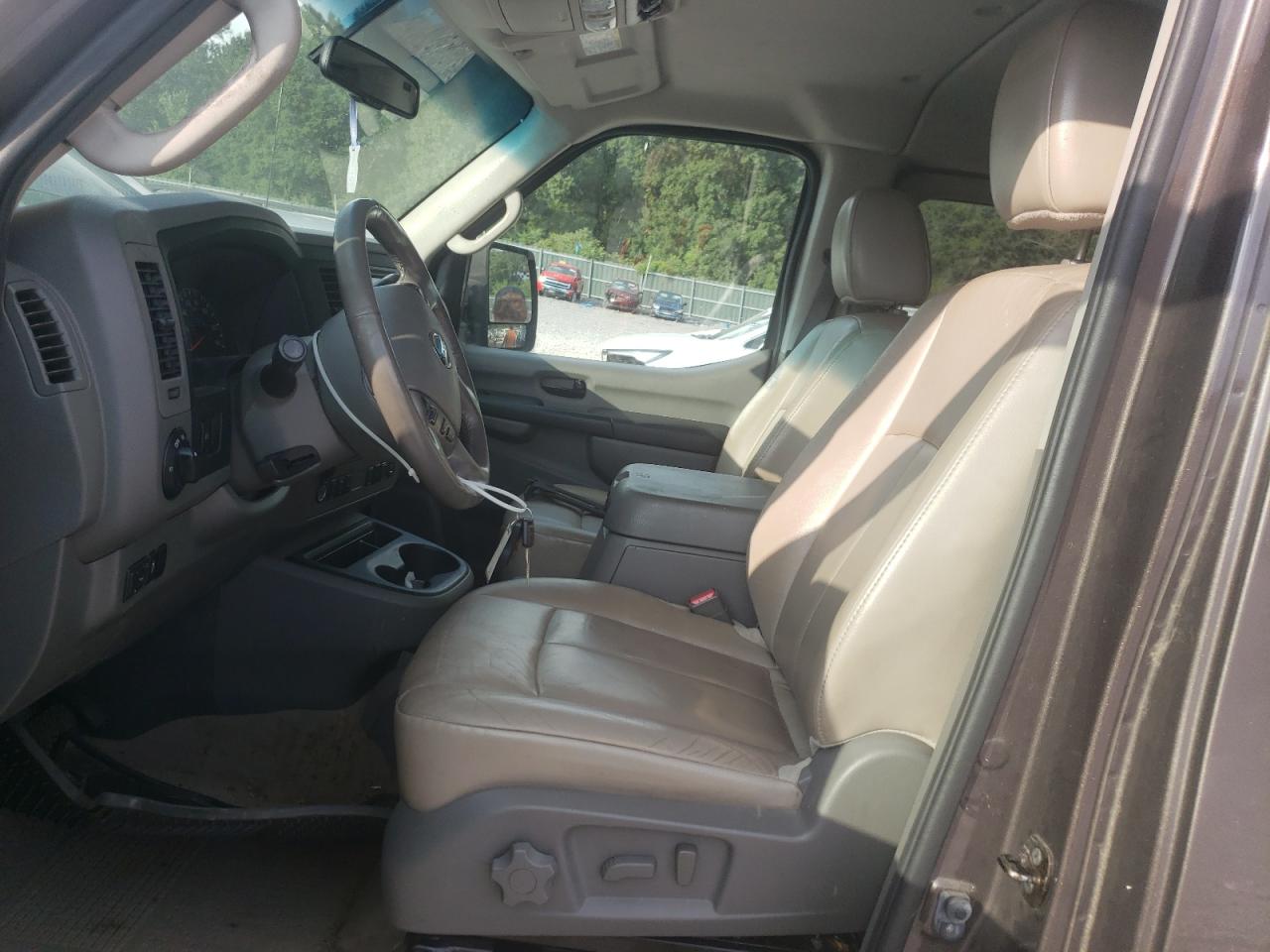 NISSAN NV3500 3500 S