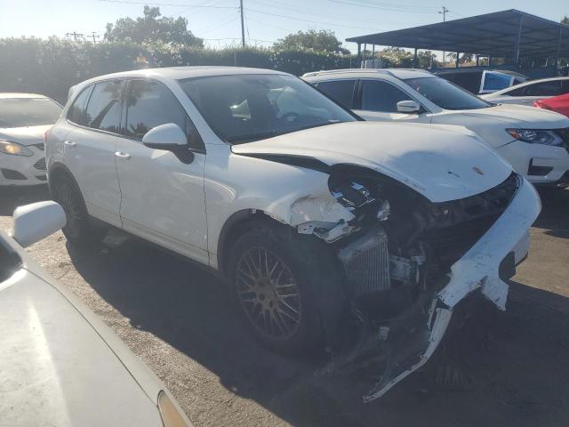 2018 PORSCHE CAYENNE S WP1AB2A20JLA60871