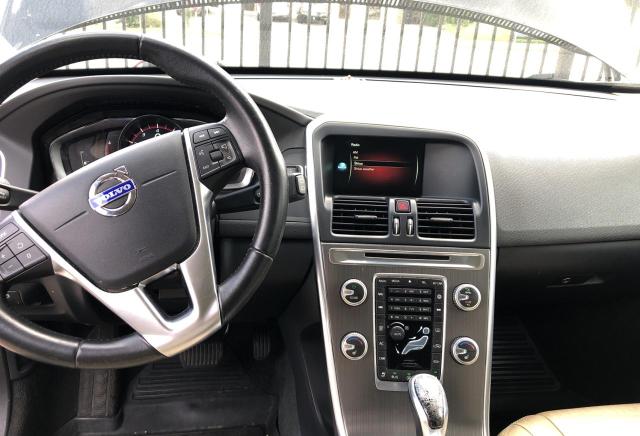 2016 VOLVO XC60 T5 PR YV440MDK8G2853679