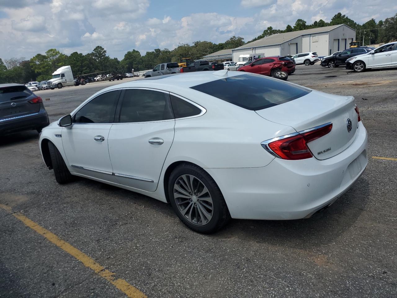 BUICK LACROSSE PREMIUM