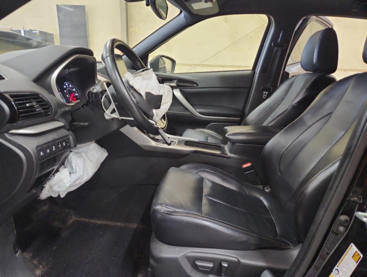 MITSUBISHI ECLIPSE SE