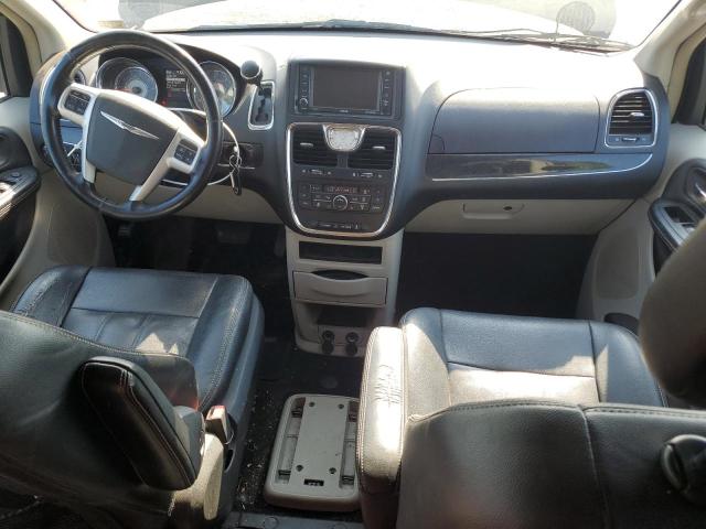 2016 CHRYSLER TOWN & COU 2C4RC1BG0GR240387