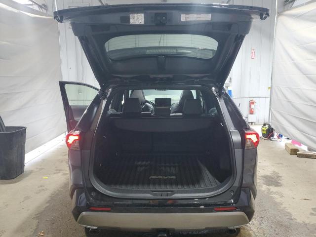2025 TOYOTA RAV4 XSE JTME6RFV7SJ075481