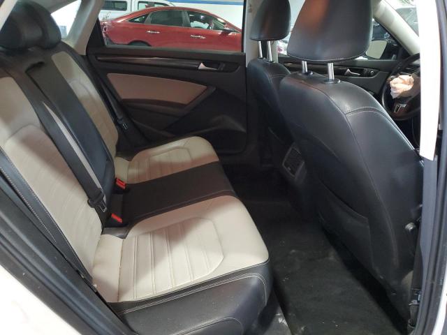 2015 VOLKSWAGEN PASSAT 1VWBS7A30FC083468