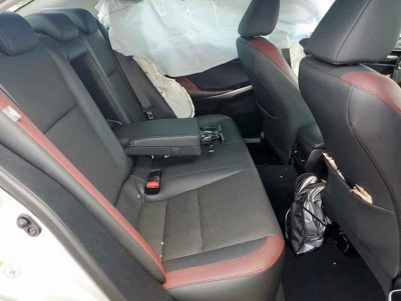 2017 LEXUS IS 200T - JTHBA1D27H5042427