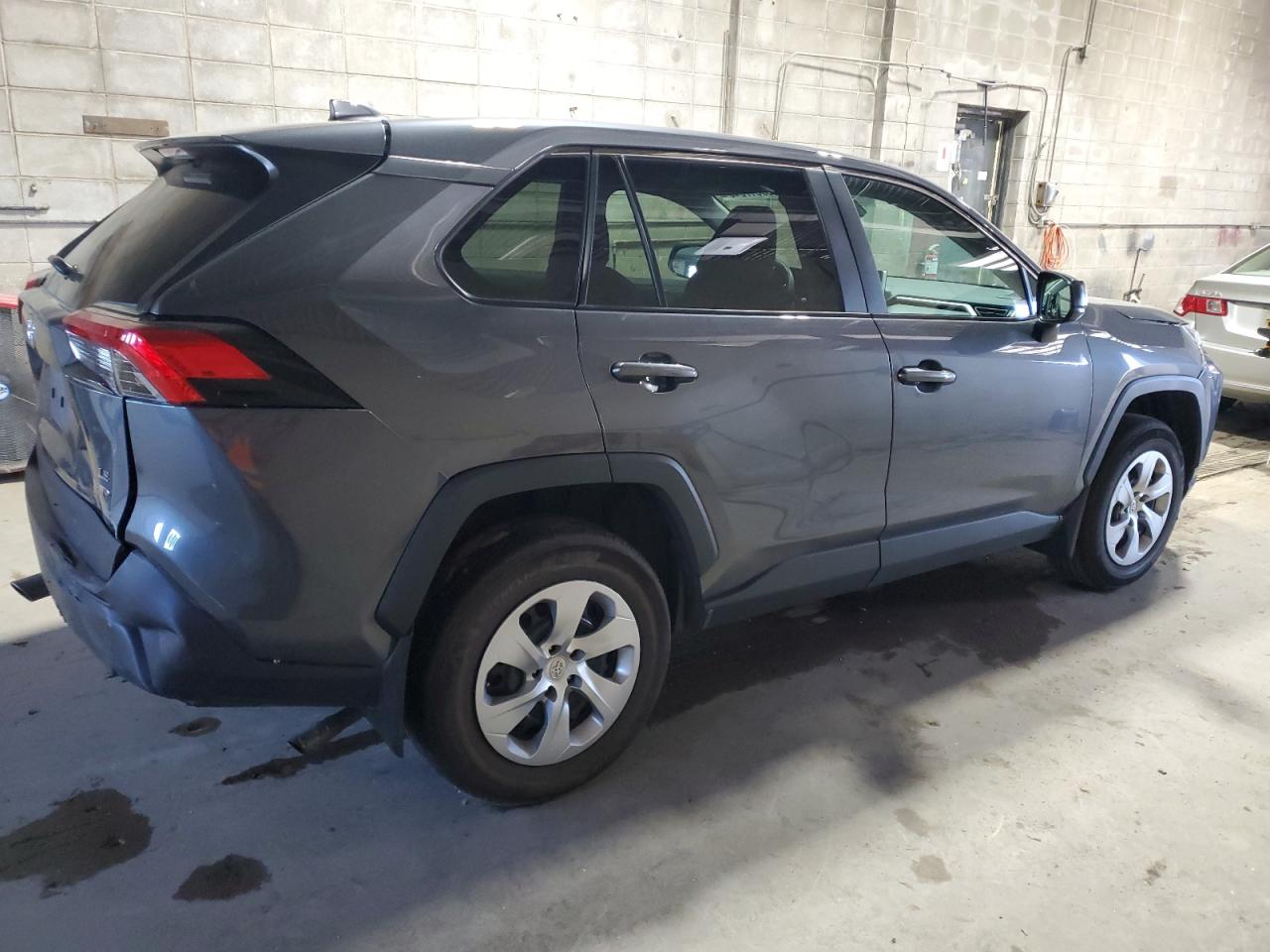 TOYOTA RAV4 LE