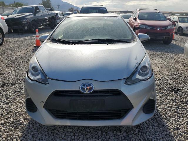 2016 TOYOTA PRIUS C JTDKDTB39G1120454