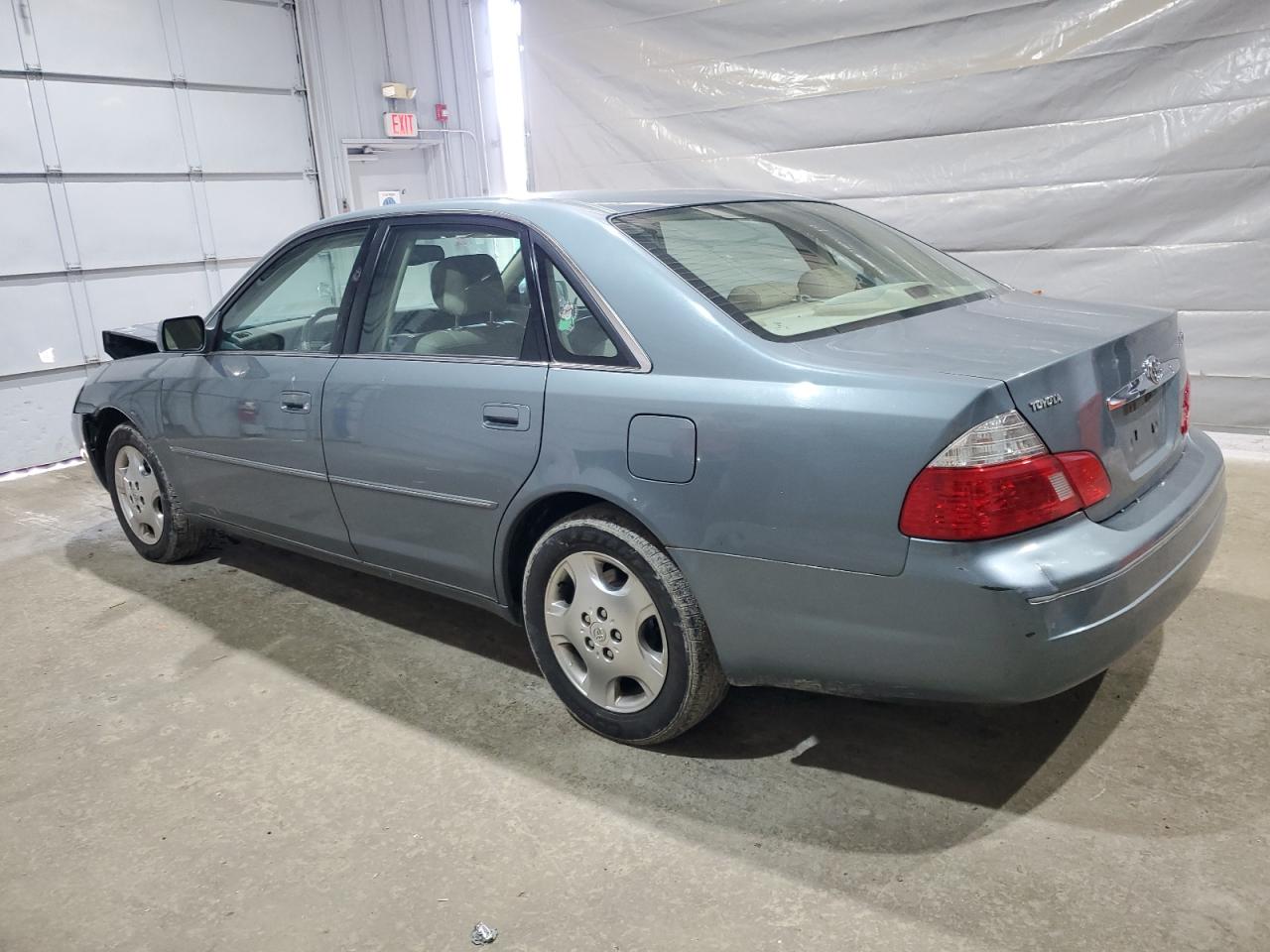 Lot #3270917444 2004 TOYOTA AVALON XL