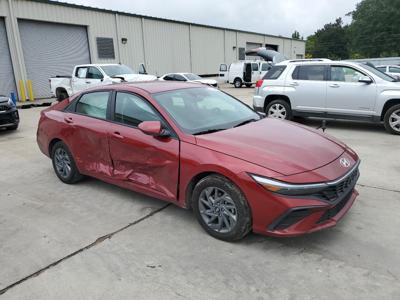 HYUNDAI ELANTRA BLUE