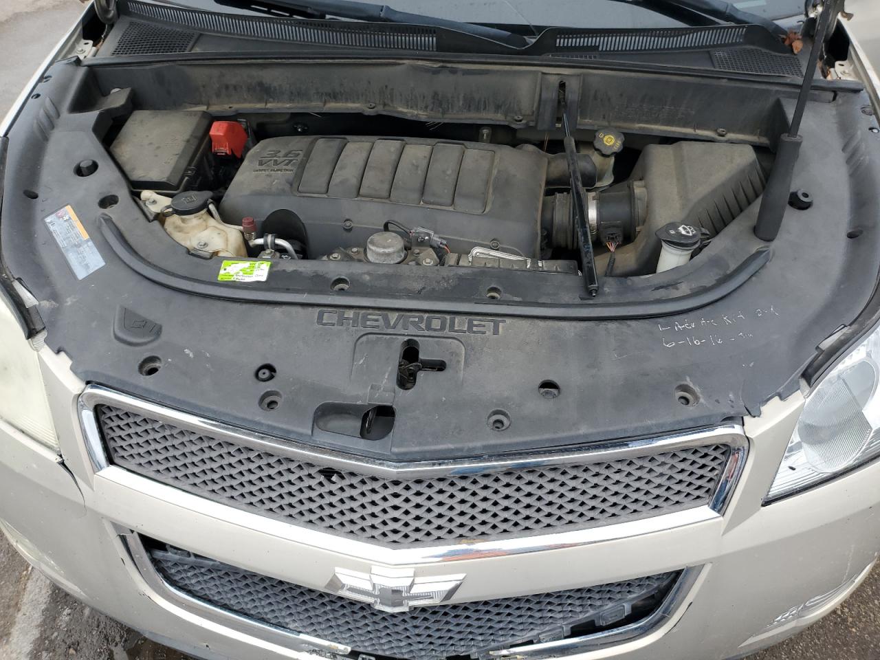 CHEVROLET TRAVERSE LT