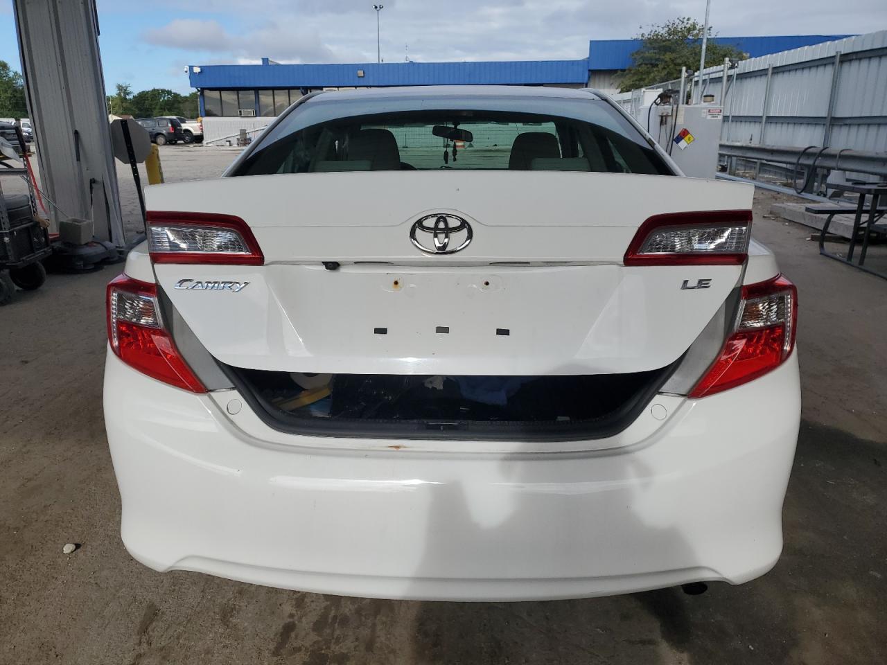 TOYOTA CAMRY L