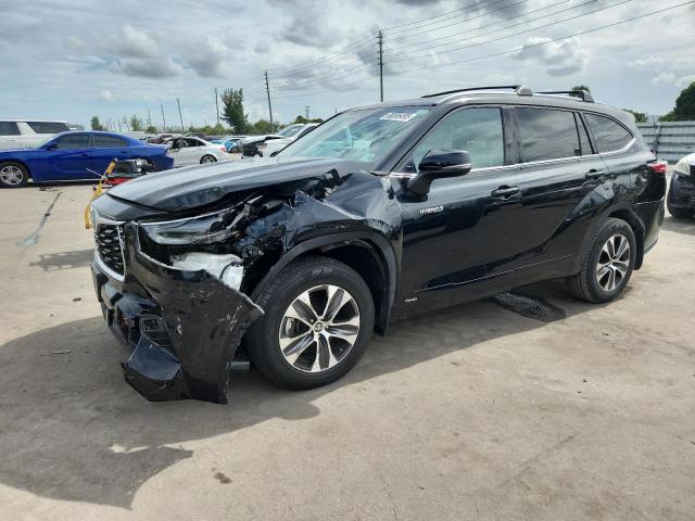TOYOTA HIGHLANDER