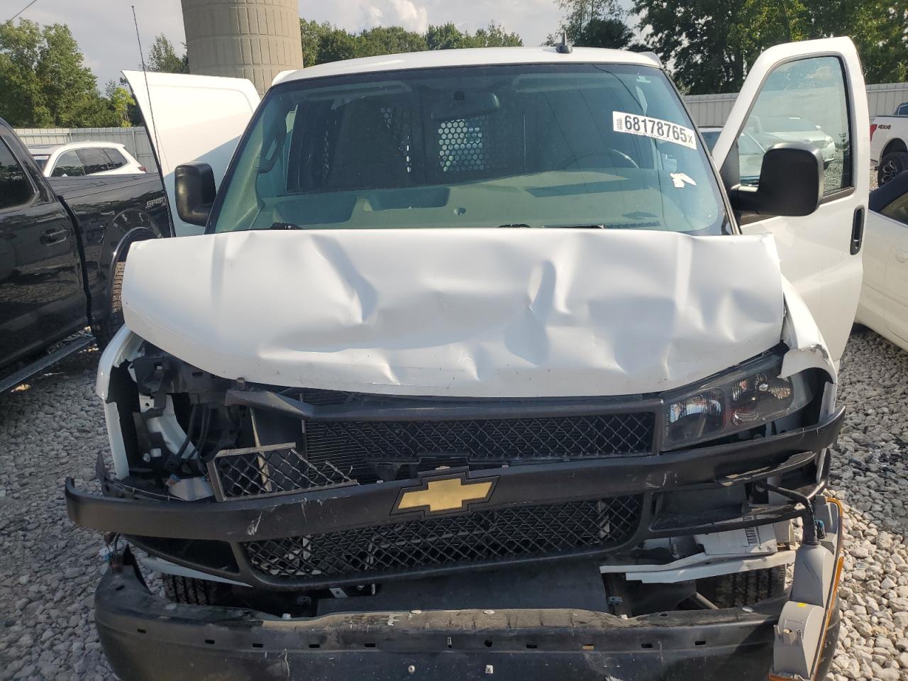 CHEVROLET EXPRESS G2