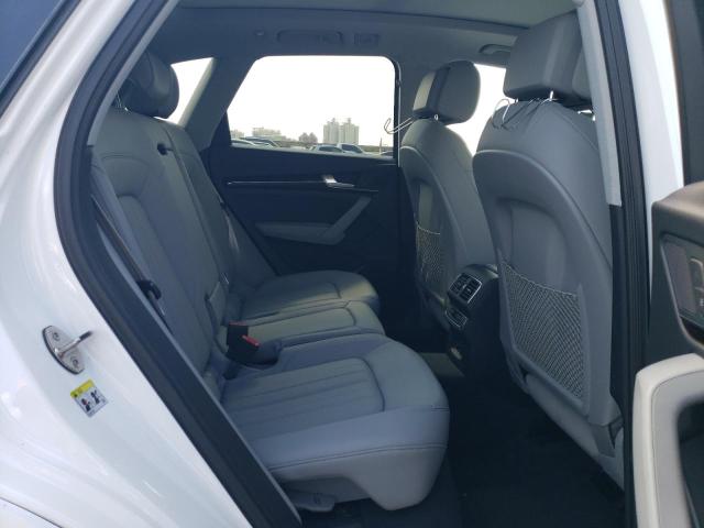 2018 AUDI Q5 PREMIUM WA1ANAFY2J2038211
