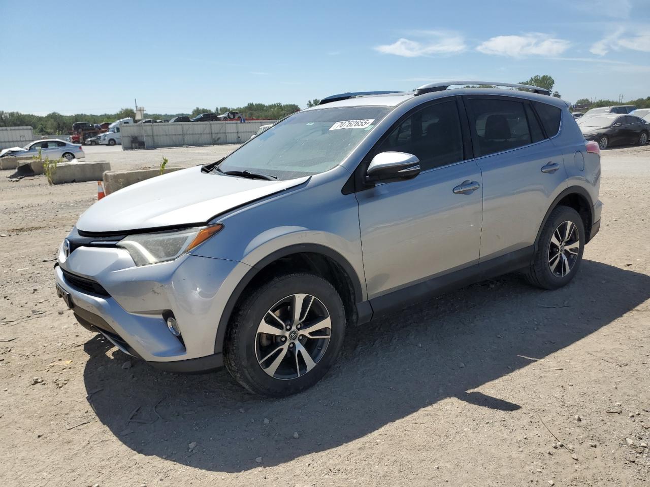 TOYOTA RAV4 XLE