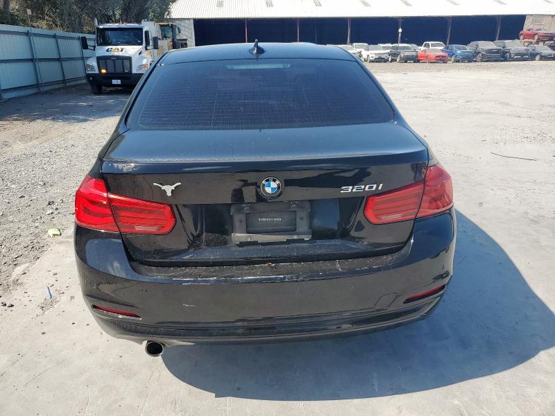 2016 BMW 320 I - WBA8E1G51GNU11543