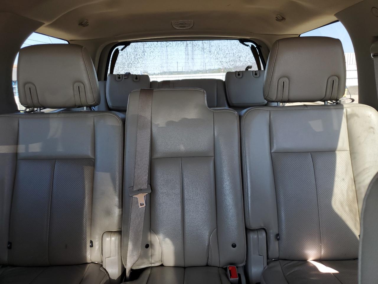 FORD EXPEDITION LIMITED