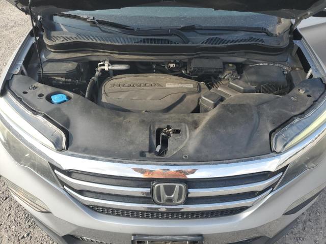 2016 HONDA PILOT TOUR 5FNYF6H91GB066155