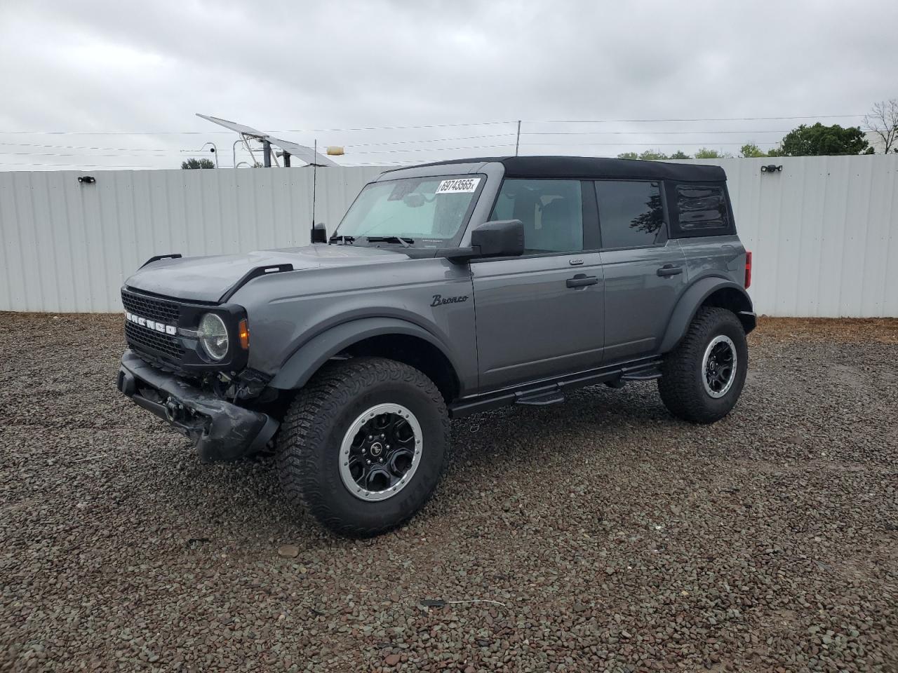 FORD BRONCO BASE