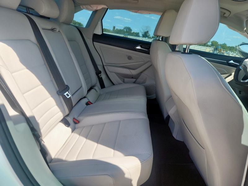 2024 VOLKSWAGEN JETTA SE 3VW7M7BU0RM052814