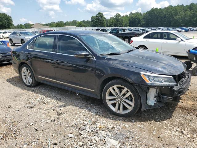2017 VOLKSWAGEN PASSAT SEL 1VWCT7A31HC021758