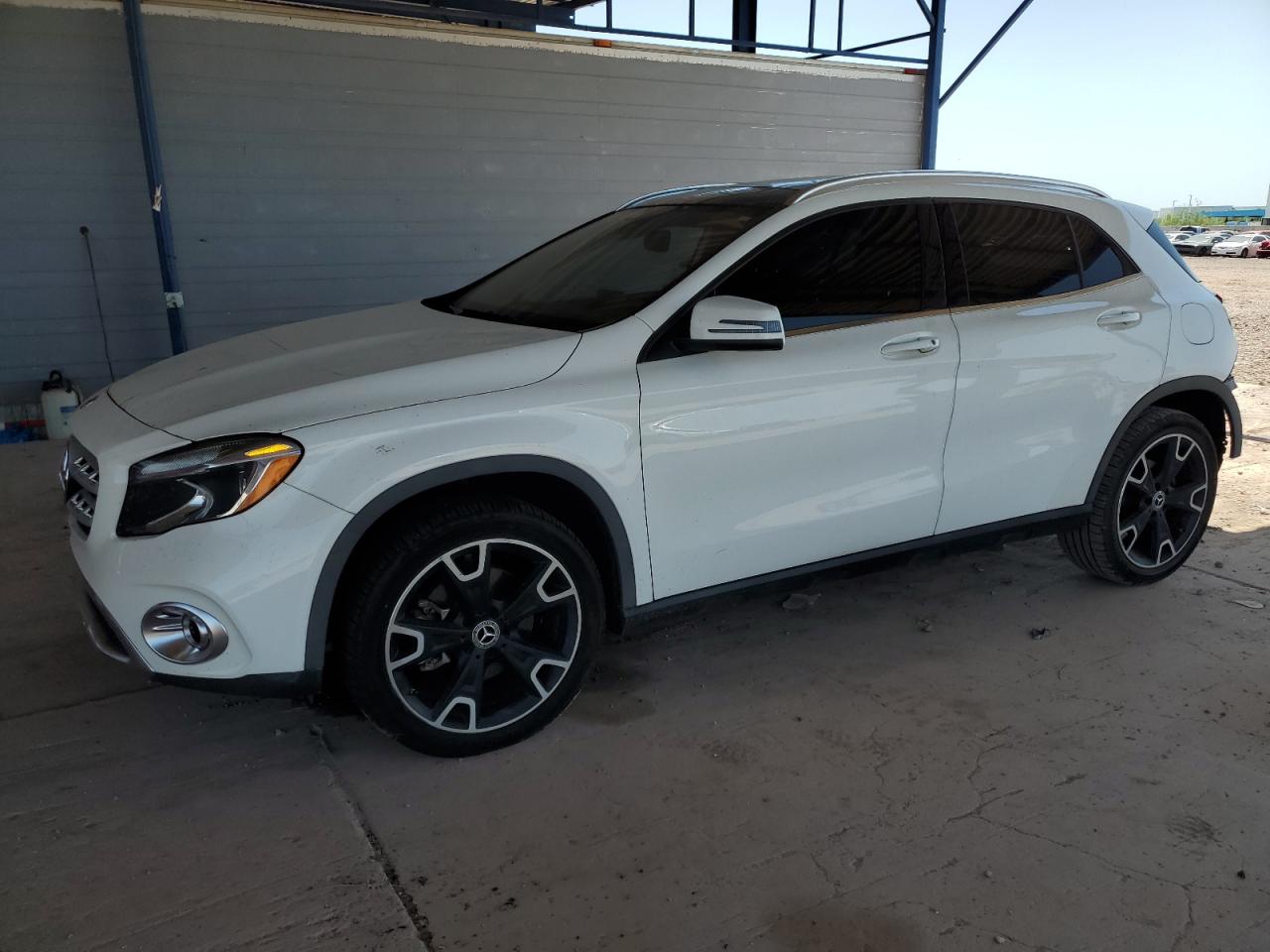 MERCEDES-BENZ GLA-CLASS 250