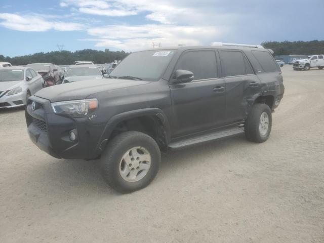 TOYOTA 4RUNNER SR