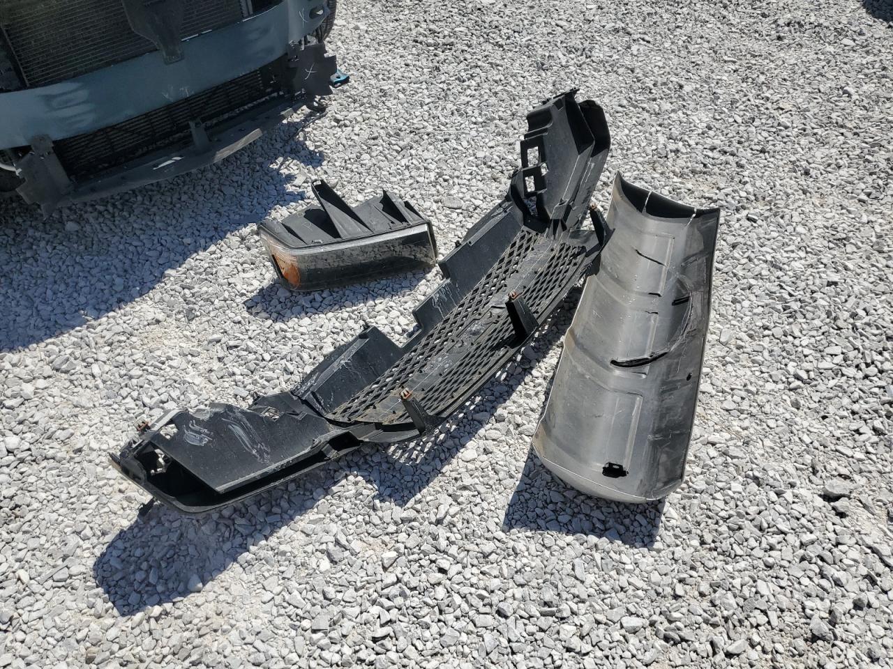 CHEVROLET COLORADO LT