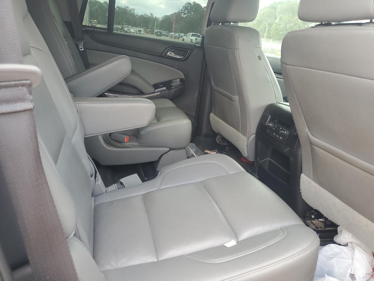 CHEVROLET TAHOE C1500 LT