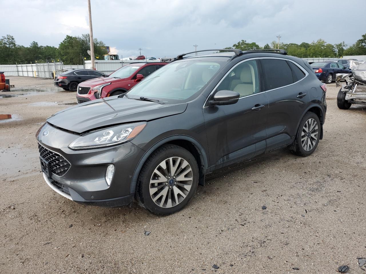FORD ESCAPE TITANIUM