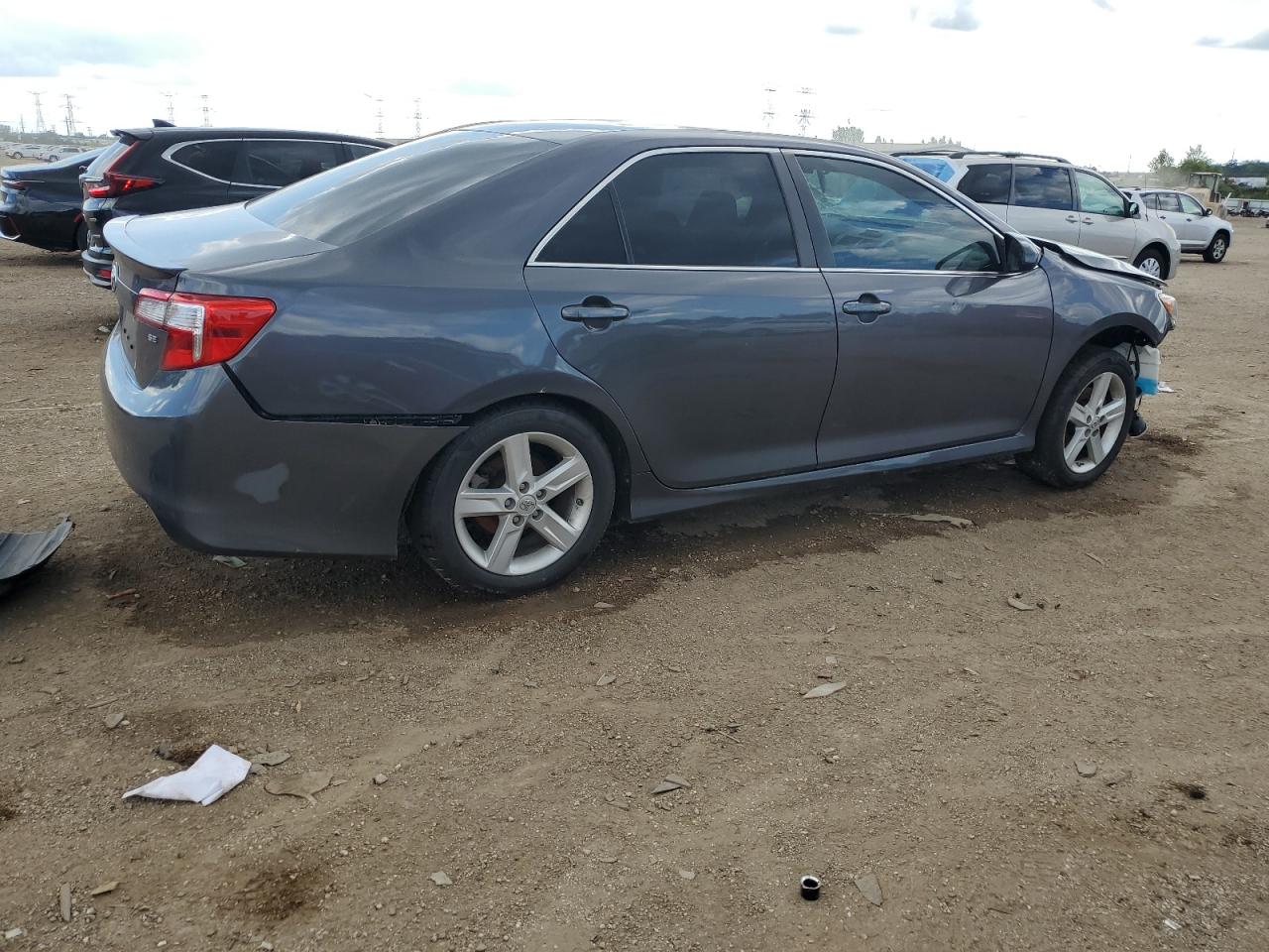 TOYOTA CAMRY L