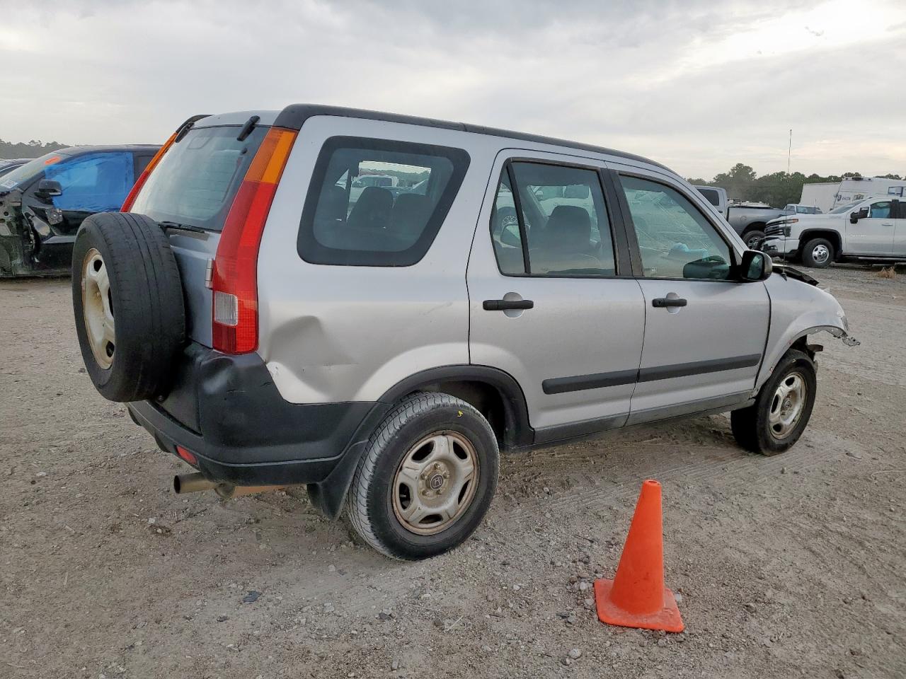 Lot #3308360306 2003 HONDA CR-V LX