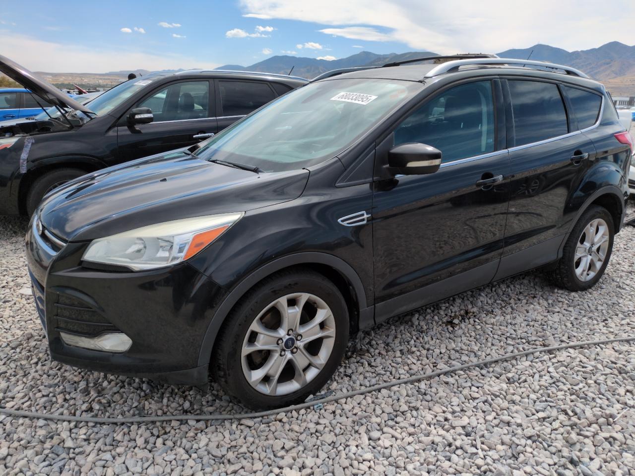 FORD ESCAPE TITANIUM