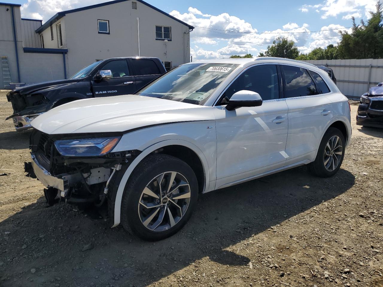 AUDI Q5 PREMIUM PLUS 45