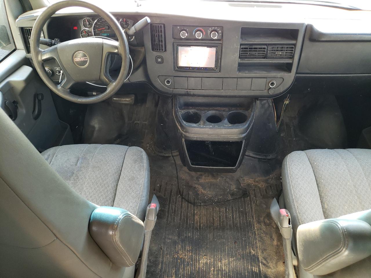 GMC SAVANA CUTAWAY G3500