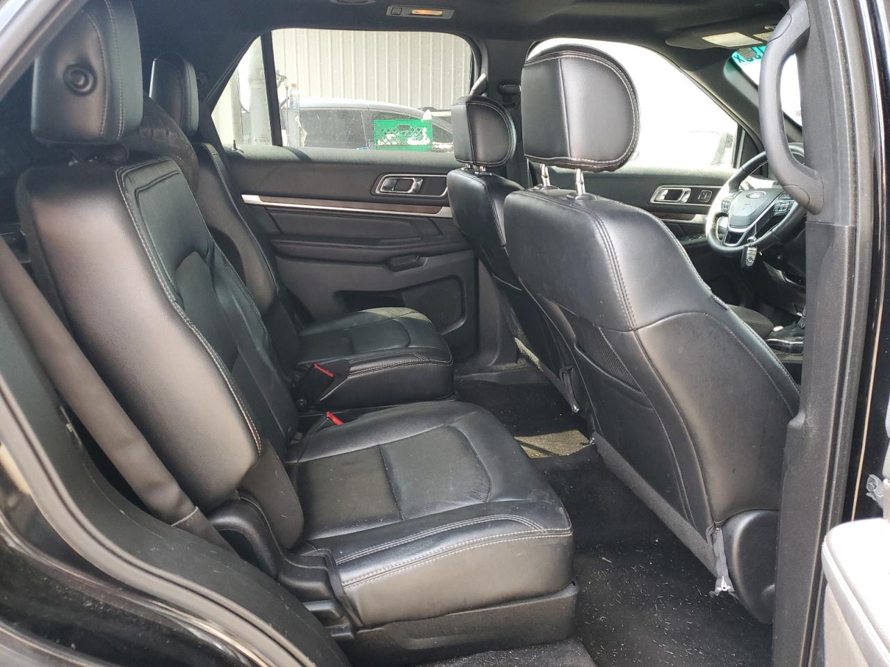 FORD EXPLORER LIMITED