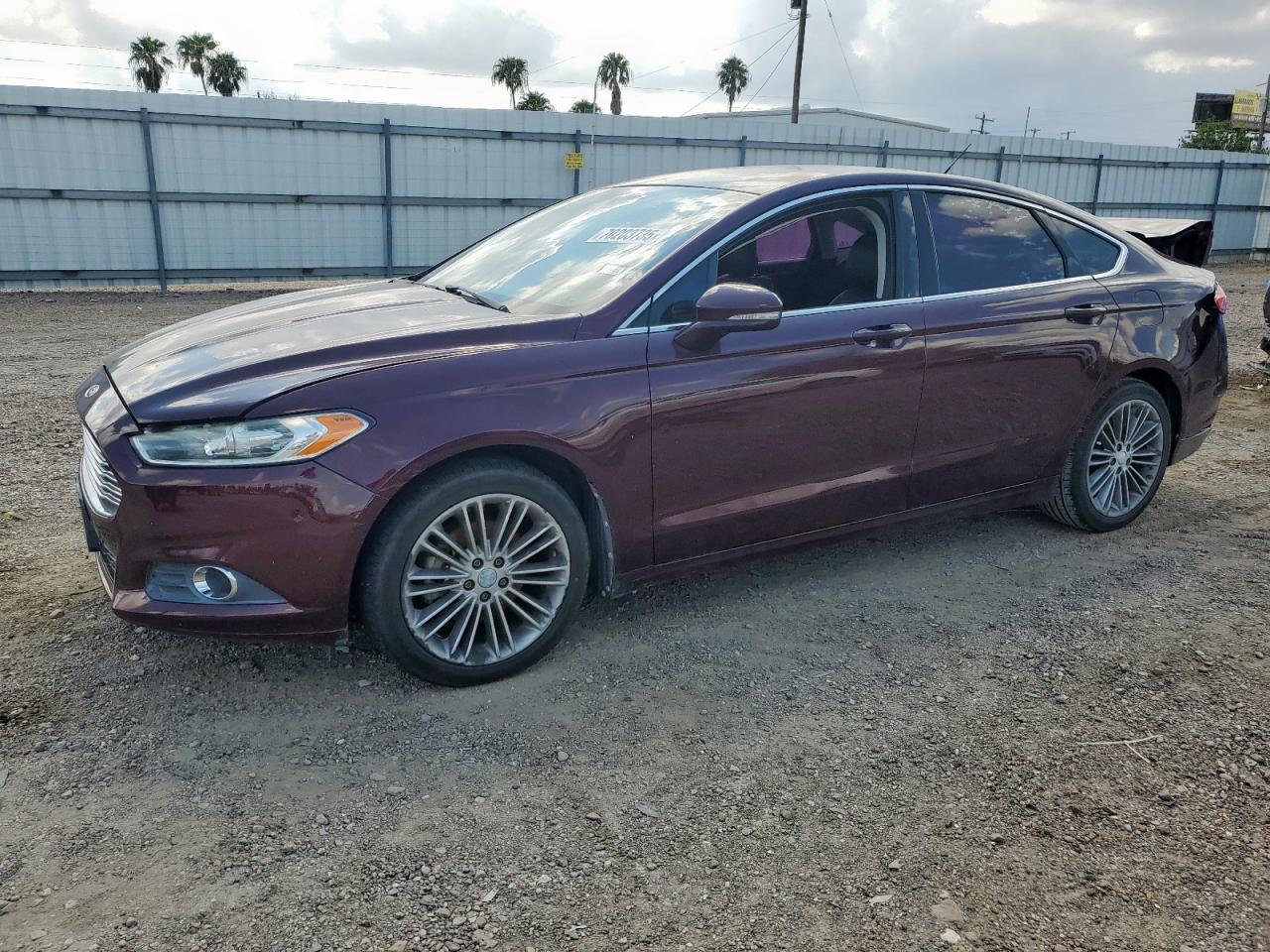 FORD FUSION SE