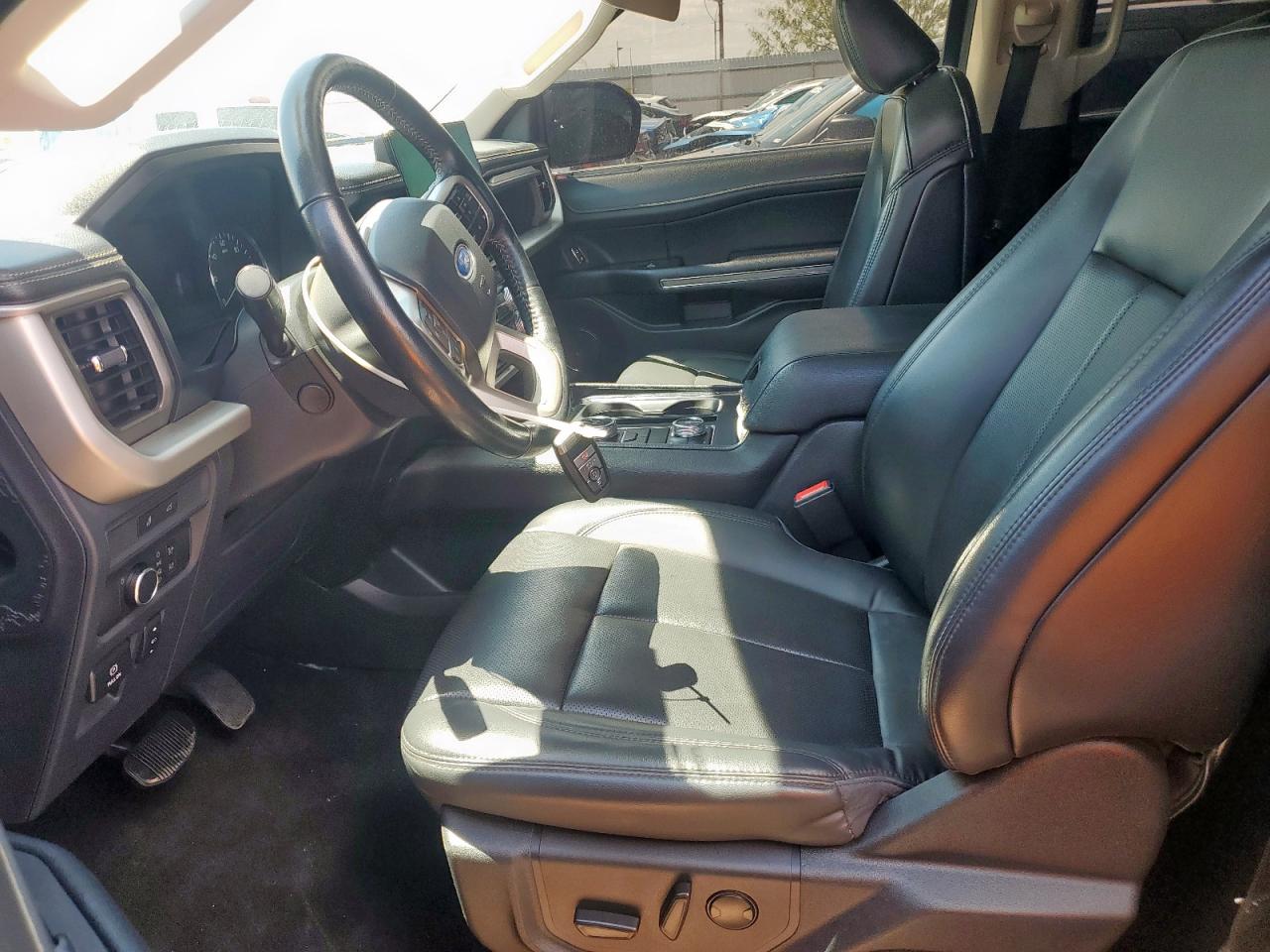 FORD EXPEDITION MAX XLT