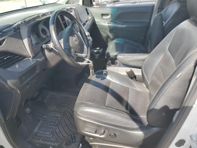 2017 TOYOTA SIENNA SE 5TDXZ3DC5HS813823