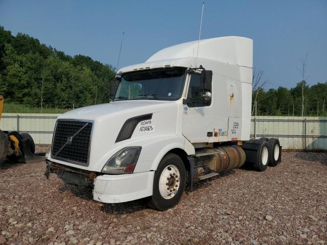 VOLVO VNL 2006 white  diesel 4V4NC9TH86N426229 photo #3