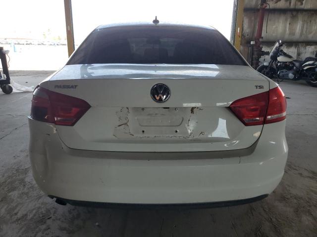 2015 VOLKSWAGEN PASSAT S 1VWAT7A37FC108150