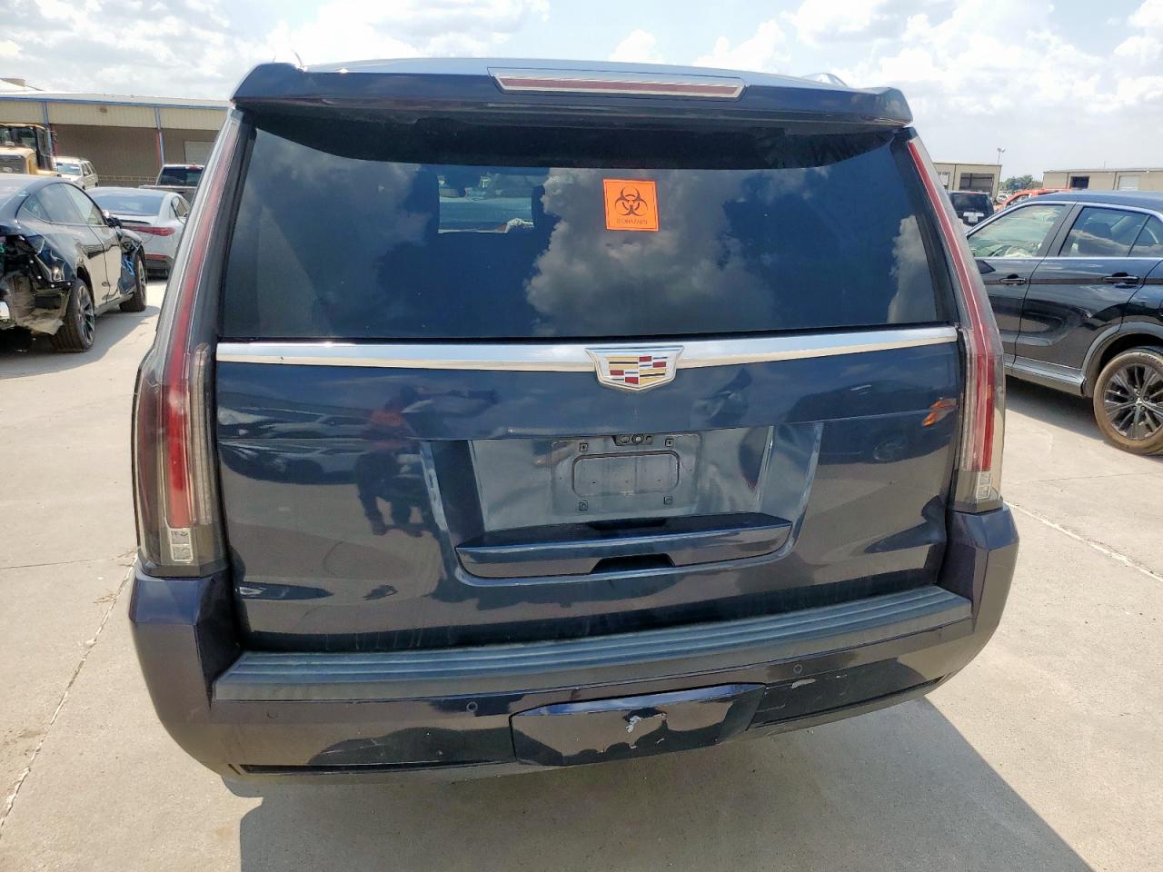 CADILLAC ESCALADE ESV PLATINUM