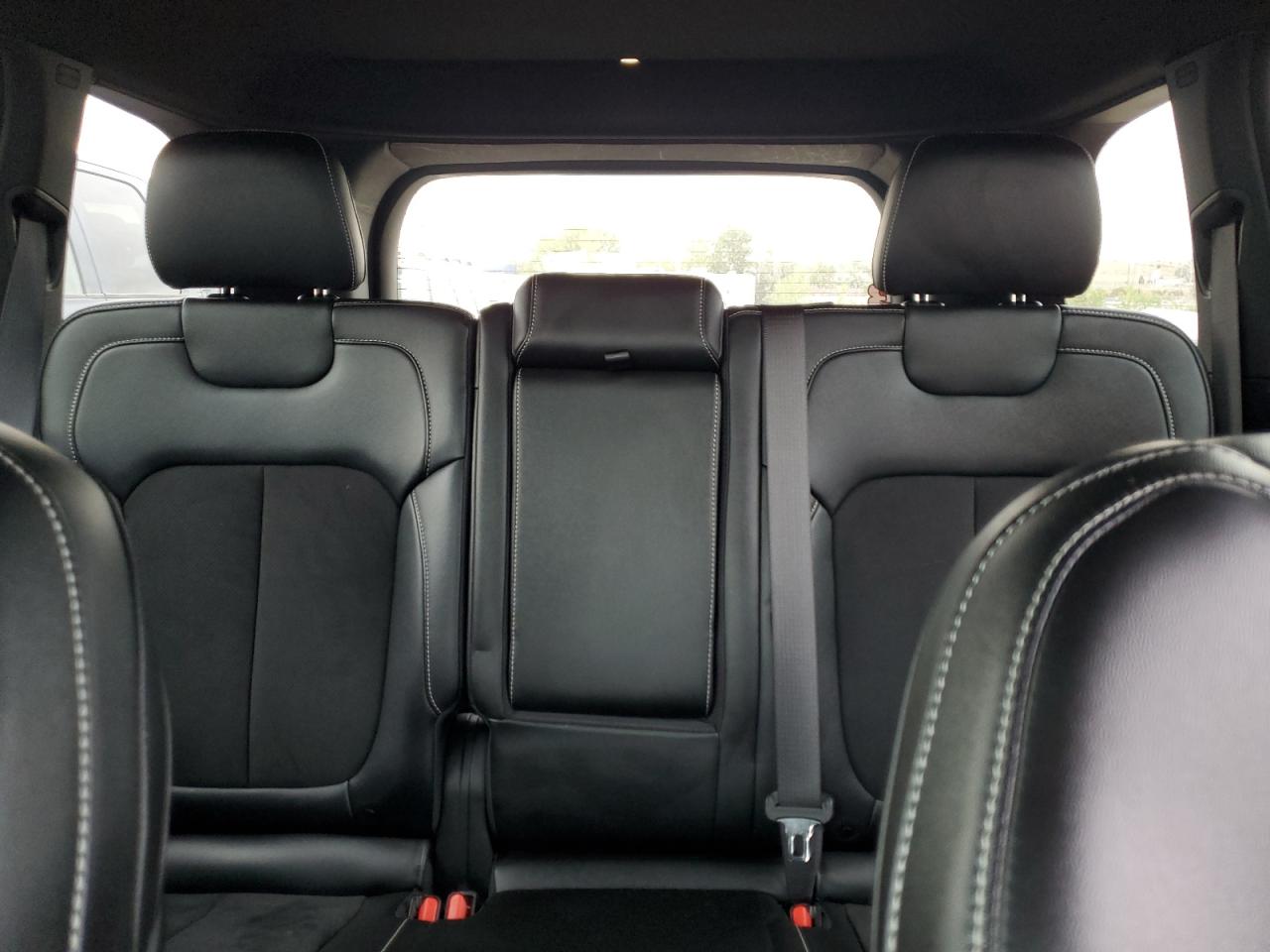 JEEP GRAND CHEROKEE LAREDO