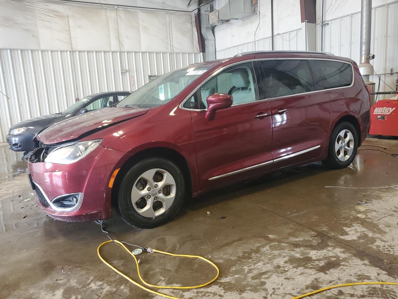 CHRYSLER PACIFICA TOURING L PLUS