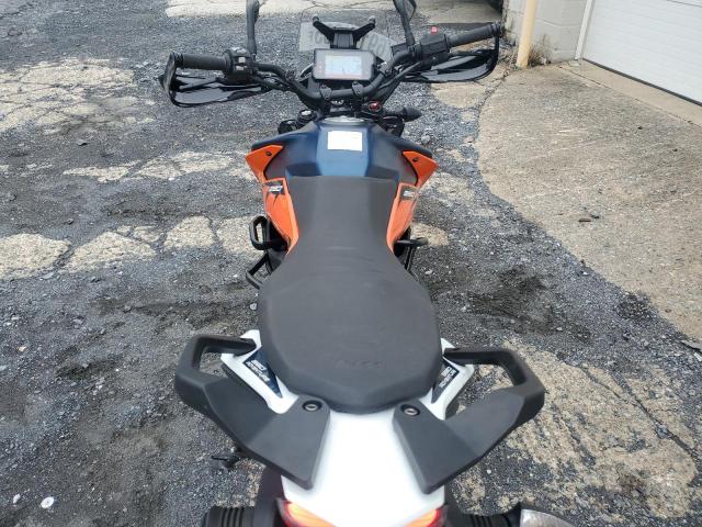 2022 KTM 390 ADVENT MD2JGJ404NC245996