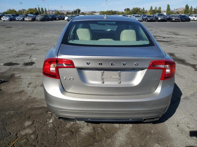 2015 VOLVO S60 PREMIE YV126MFC8F1310846