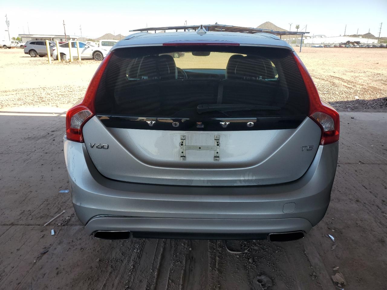 VOLVO V60 T5 PREMIER