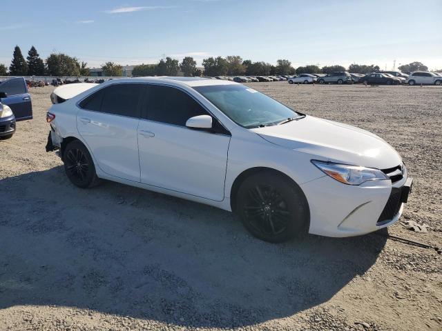 2017 TOYOTA CAMRY LE 4T1BF1FKXHU621669