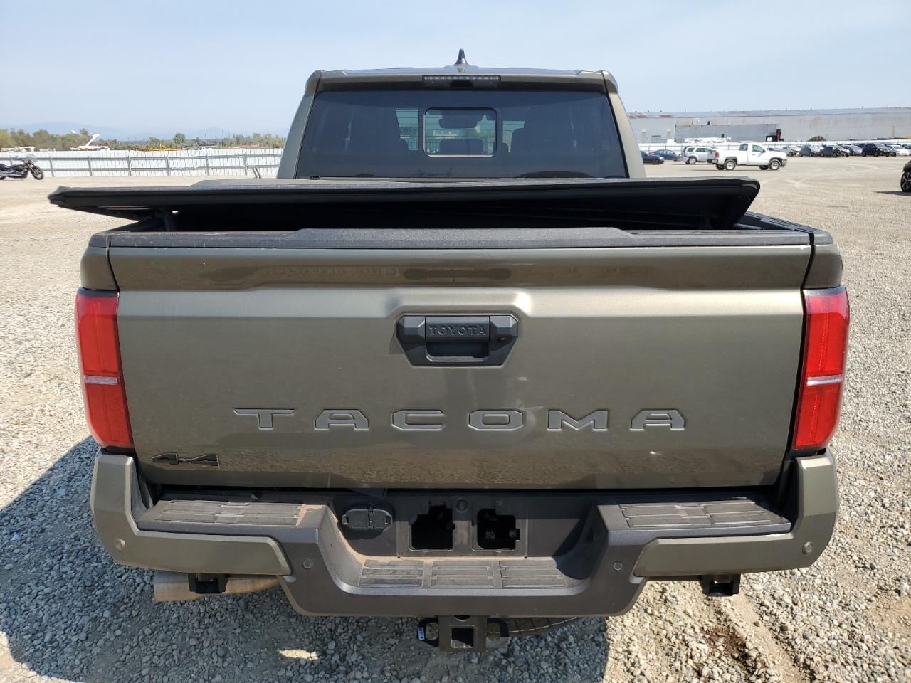TOYOTA TACOMA DOUBLE CAB