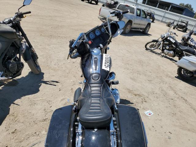 2016 HARLEY-DAVIDSON FLHX STREE 1HD1KBM35GB633198